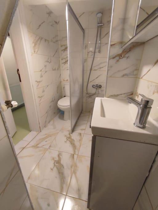 Apartment Nilgun By Azad Homes *